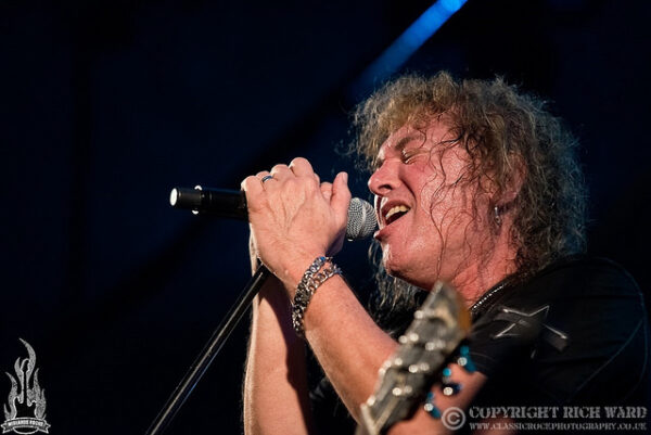 Y&T