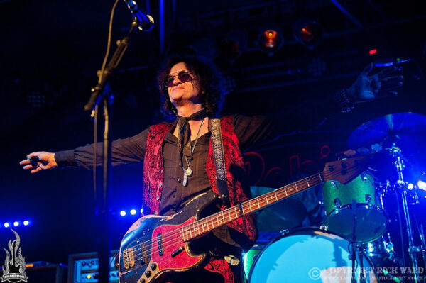 Glenn Hughes