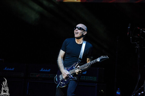Joe Satriani