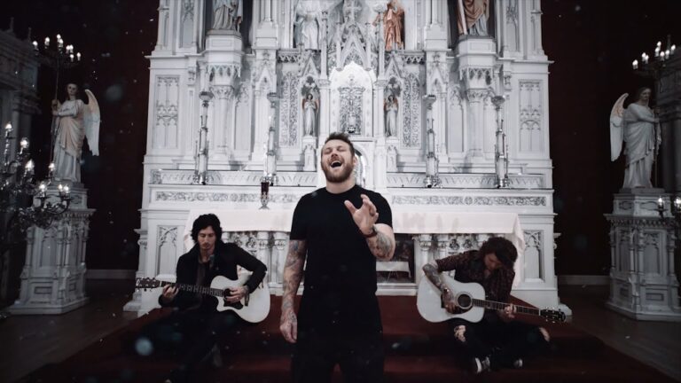 Asking Alexandria – Alone In A Room